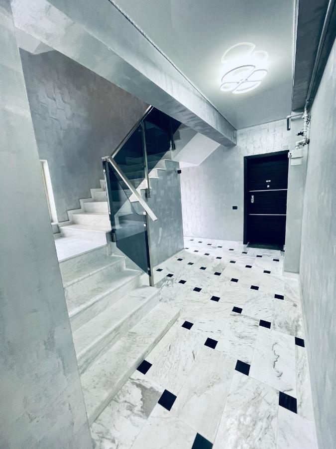 Апартаменты Luxury Studio - Maison 103 - Stefan Building Complex Нэводари Экстерьер фото